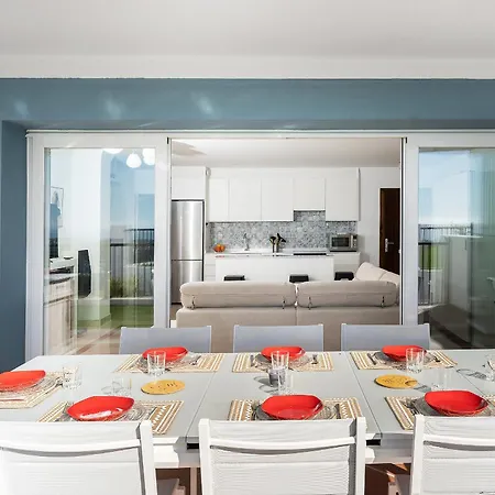 Amazing New Apt.-3 Rooms-6 Pools-spa 601 Apartment *