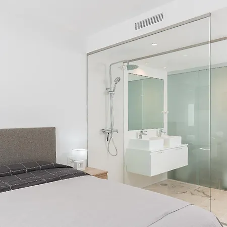 Amazing New Apt.-3 Rooms-6 Pools-spa 601 Apartment