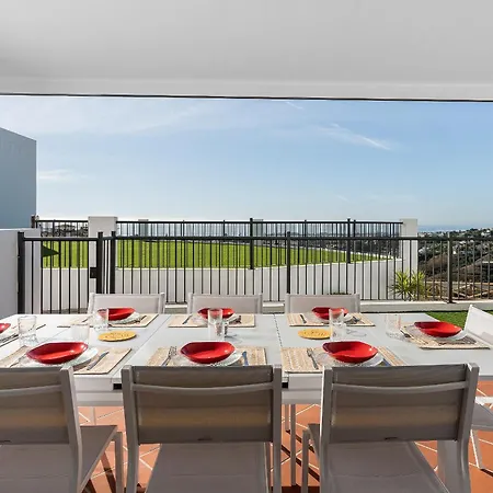 Apartment Amazing New Apt.-3 Rooms-6 Pools-spa 601