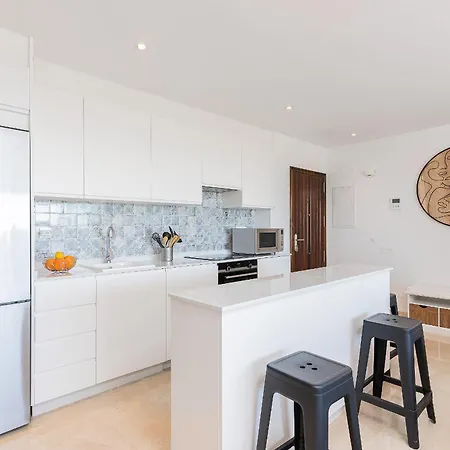 Apartment Amazing New Apt.-3 Rooms-6 Pools-spa 601