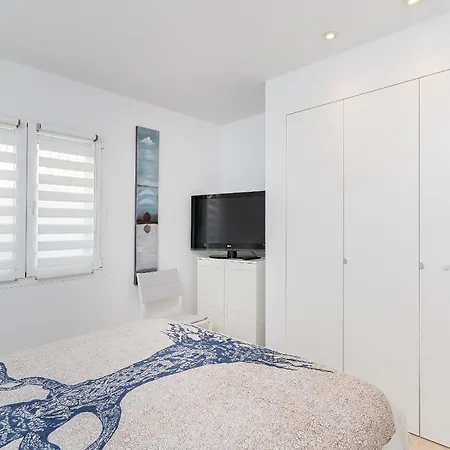 Amazing New Apt.-3 Rooms-6 Pools-spa 601 *