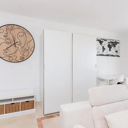 Apartment Amazing New Apt.-3 Rooms-6 Pools-spa 601