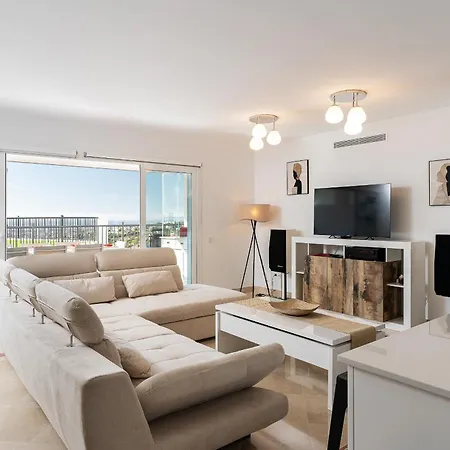 Amazing New Apt.-3 Rooms-6 Pools-spa 601 *