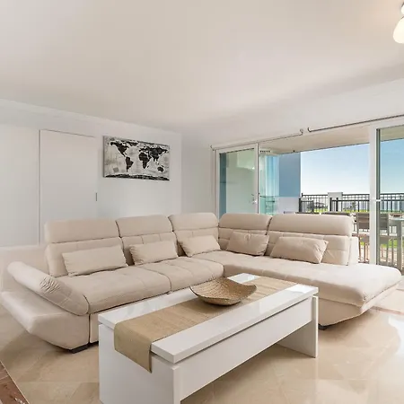Amazing New Apt.-3 Rooms-6 Pools-spa 601 *